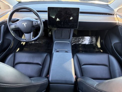 Used 2022 Tesla Model 3 Long Range AWD/4WD image 16