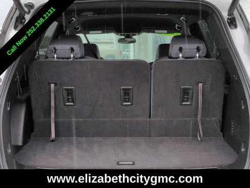 Used 2023 Buick Enclave Essence AWD/4WD image 14