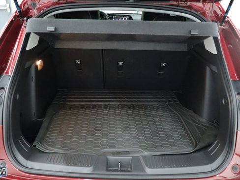 Used 2024 Chevrolet Trax ACTIV w/ Sunroof Package image 27