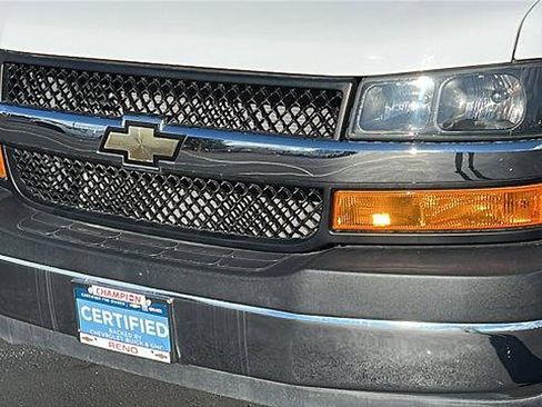 Certified 2022 Chevrolet Express 2500 w/ Driver Convenience Package image 9