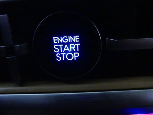 Used 2024 Hyundai Santa Fe Limited image 21