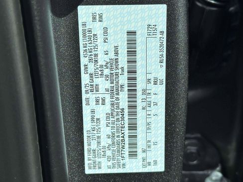 New 2026 Ford F250 4x4 Crew Cab Super Duty image 14