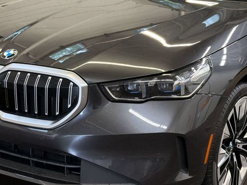 Used 2026 BMW 530i RWD image 11
