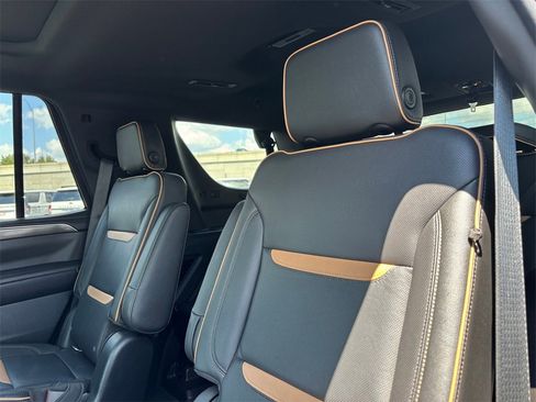 Used 2021 GMC Yukon AT4 w/ Rear Media and Nav Package image 31