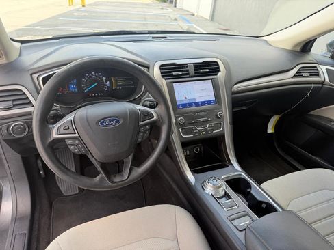 Used 2020 Ford Fusion S image 18