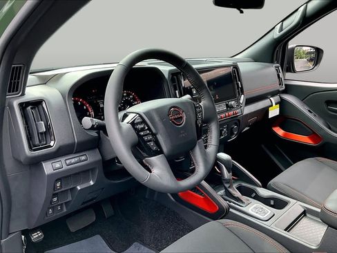 New 2026 Nissan Frontier PRO-4X AWD/4WD image 8