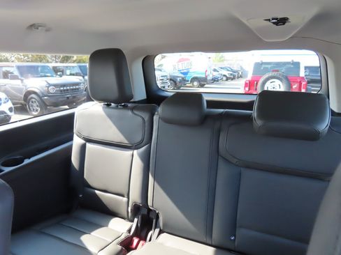 New 2026 Ford Expedition Max Active image 20