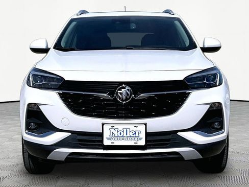 Used 2021 Buick Encore GX Essence w/ Experience Buick Package AWD/4WD image 3