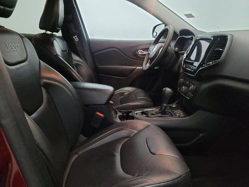 Used 2021 Jeep Cherokee Limited image 21