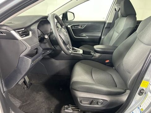 Used 2023 Toyota RAV4 XLE w/ Convenience Package AWD/4WD image 12