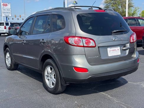 Used 2012 Hyundai Santa Fe GLS FWD image 7