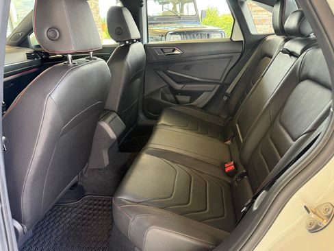 Used 2019 Volkswagen Jetta GLI Autobahn FWD image 12