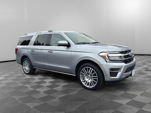 Used 2022 Ford Expedition Max Limited image 2