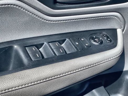 Used 2024 Honda Odyssey EX-L image 13
