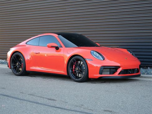 Used 2022 Porsche 911 Carrera 4 GTS image 27