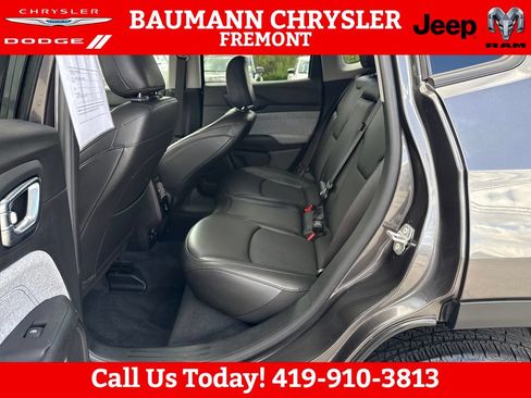 Used 2022 Jeep Compass Latitude w/ Convenience Group AWD/4WD image 25