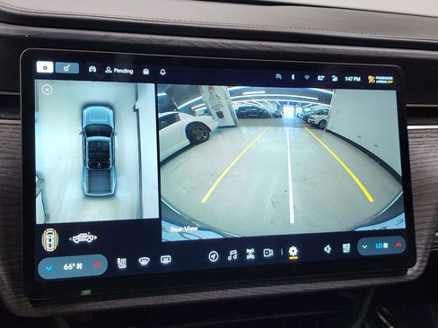 Used 2023 Rivian R1T Adventure image 37