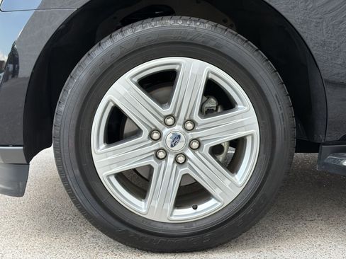 Used 2019 Ford Expedition XLT w/ Equipment Group 202A RWD image 12