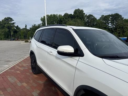 Used 2022 Honda Pilot Black Edition image 26