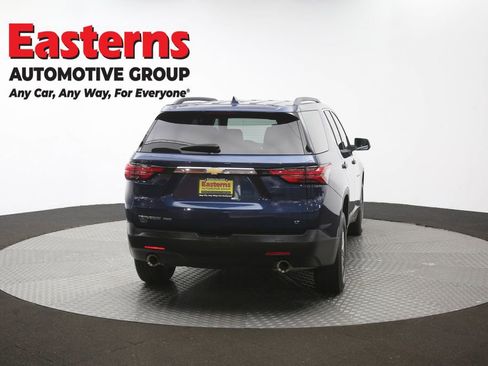 Used 2023 Chevrolet Traverse LT AWD/4WD image 38