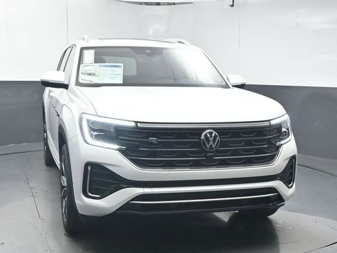 New 2026 Volkswagen Atlas SEL Premium R-Line AWD/4WD image 2