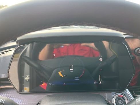 New 2026 Chevrolet Trax ACTIV w/ Sunroof Package image 19