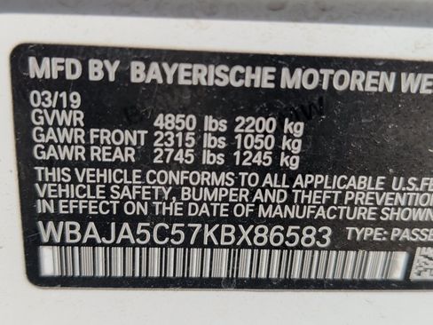 Used 2019 BMW 530i w/ Convenience Package RWD image 30