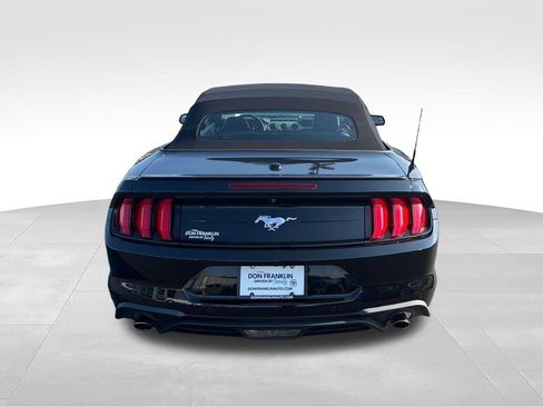 Used 2020 Ford Mustang Premium RWD image 4
