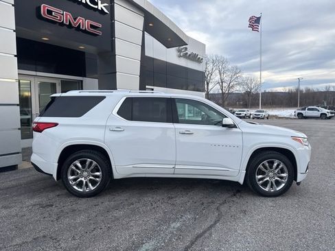 Used 2020 Chevrolet Traverse High Country image 8
