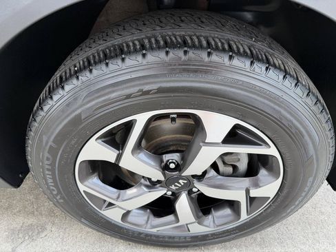 Used 2020 Kia Sportage LX w/ LX Popular Package AWD/4WD image 18
