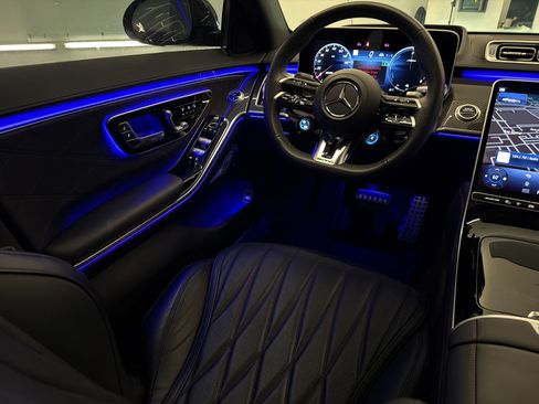 Used 2024 Mercedes-Benz S 63 AMG S image 28