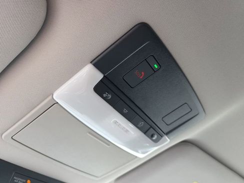 New 2026 Nissan Pathfinder SL image 31