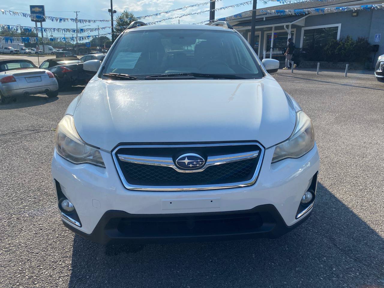 Used 2017 Subaru Crosstrek 2.0i Premium AWD/4WD image 2
