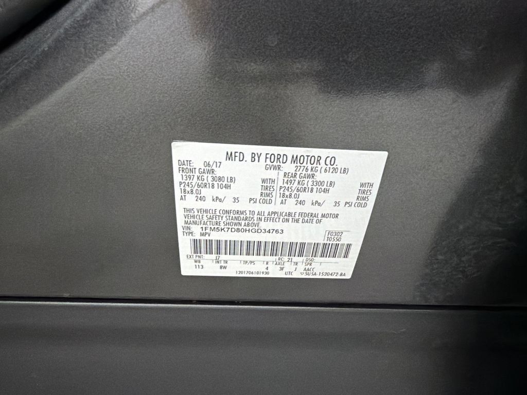 Used 2017 Ford Explorer XLT w/ Equipment Group 201A FWD image 33
