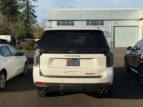 Used 2025 Chevrolet Tahoe RST w/ RST Capability Package image 3