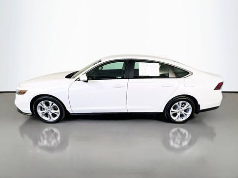 Used 2025 Honda Accord LX image 5