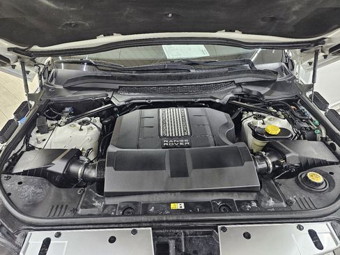 Used 2014 Land Rover Range Rover Supercharged image 43