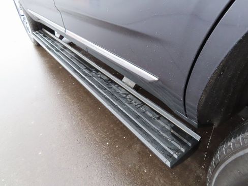 Used 2024 GMC Yukon Denali Ultimate image 16