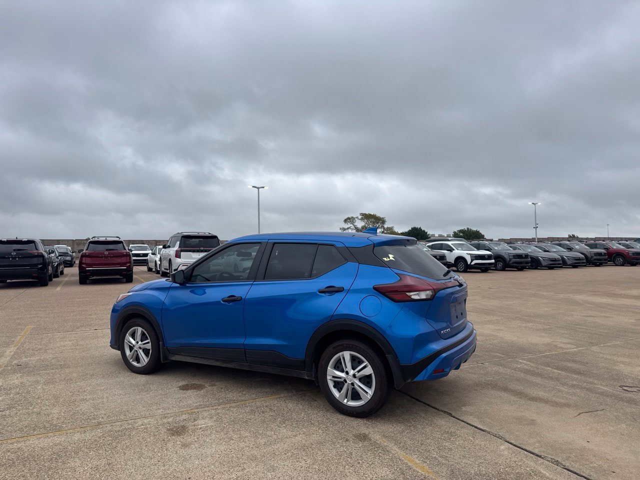 Used 2025 Nissan Kicks Play S FWD image 18