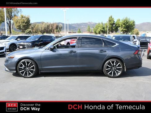 Used 2024 Honda Accord Touring image 4
