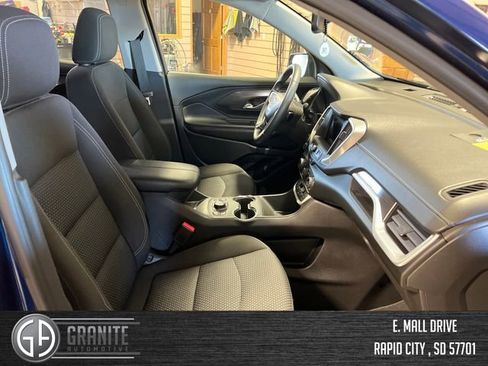 Used 2022 GMC Terrain SLE w/ Driver Convenience Package image 33