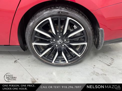 Used 2024 Honda Accord Touring image 13