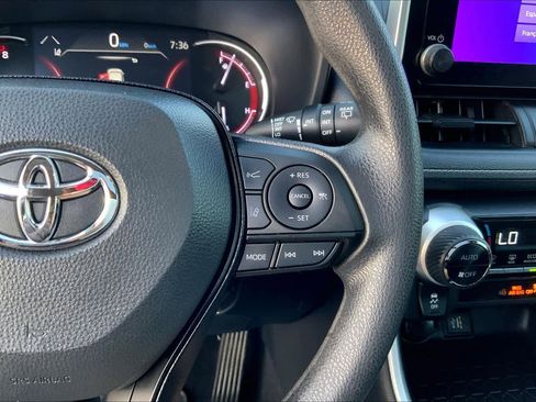 Used 2023 Toyota RAV4 XLE w/ Convenience Package image 24