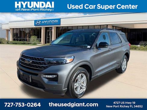 Used 2023 Ford Explorer XLT w/ Equipment Group 202A image 1