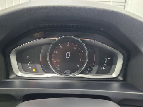 Used 2016 Volvo V60 T5 Cross Country AWD/4WD image 29
