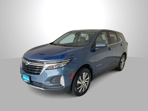 Used 2024 Chevrolet Equinox LT w/ LPO, Floor Liner Package AWD/4WD image 1