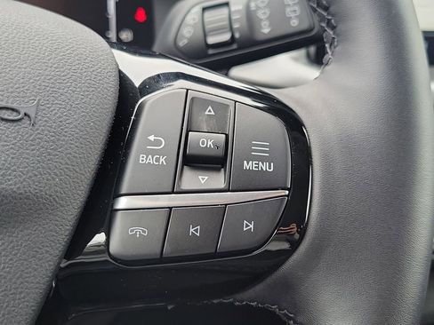 Used 2024 Ford Escape SE image 14