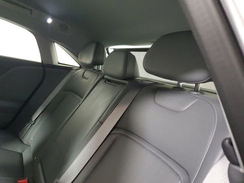 Used 2025 Lucid Air Pure RWD image 12