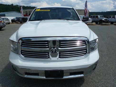 Used 2016 RAM 1500 Big Horn AWD/4WD image 2