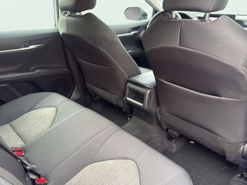 Used 2023 Toyota Camry LE w/ Convenience Package FWD image 24